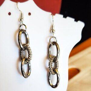 Silver Tone Hook Oval Link Rhinestone Earrings NWT